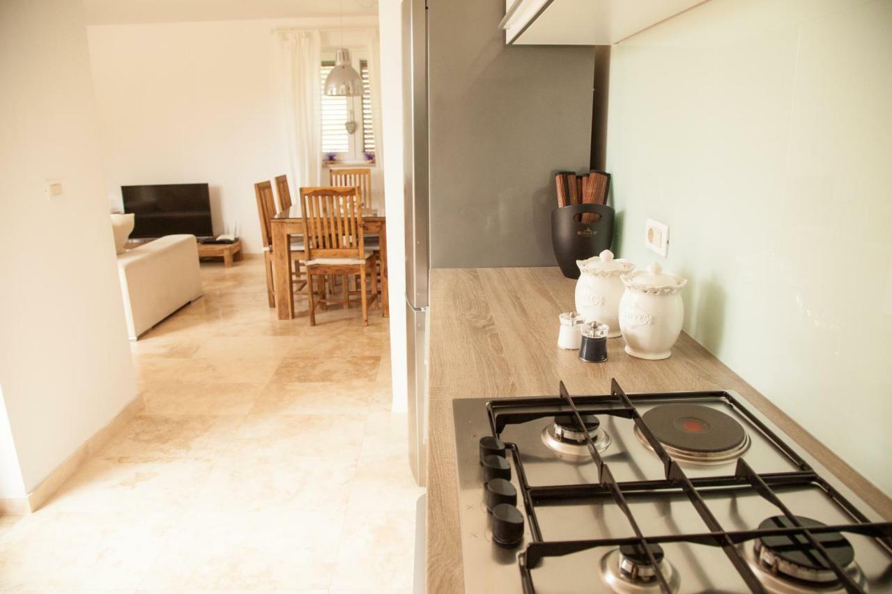 Apartment In Villa, Near Piran Струнян Екстериор снимка