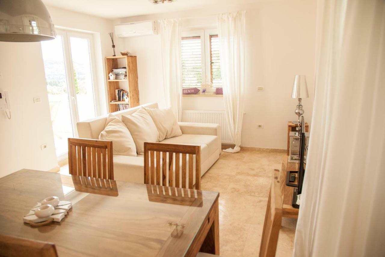 Apartment In Villa, Near Piran Струнян Екстериор снимка