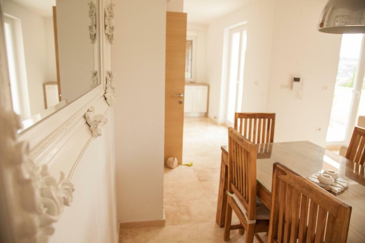Apartment In Villa, Near Piran Струнян Екстериор снимка