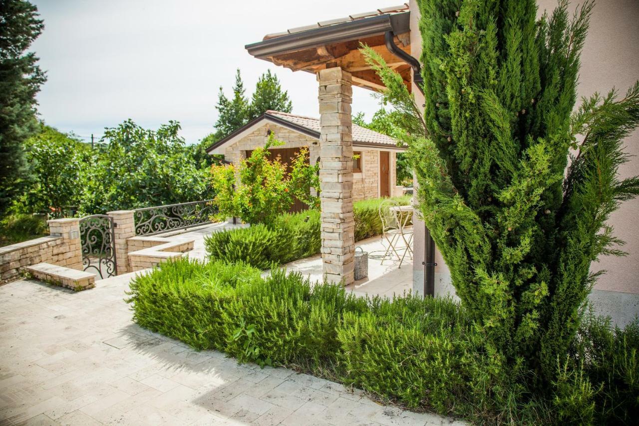 Apartment In Villa, Near Piran Струнян Екстериор снимка